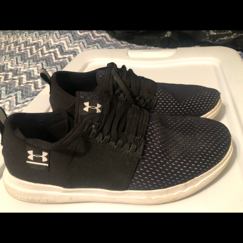 Under Armour Tennis Shoe